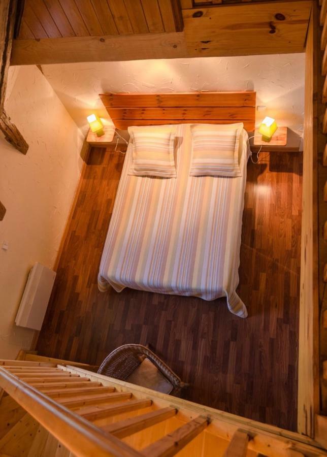 Auberge Du Lac Madic Buitenkant foto